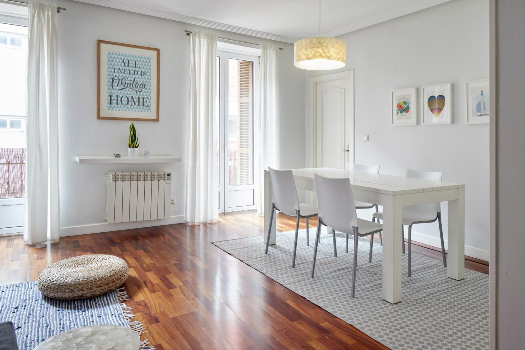 Always Easy I Escolta Real Appartement *
